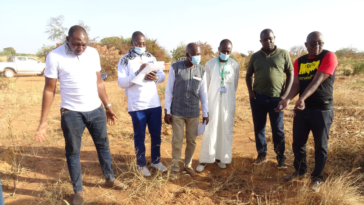 ECHANGES ENTRE PROJETS APPUYES PAR LE FIDA Le RePER du Tchad a visité le Projet NEER-TAMBA au Burkina Faso